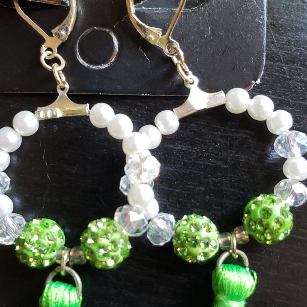 Earrings - Picture 2 of 3